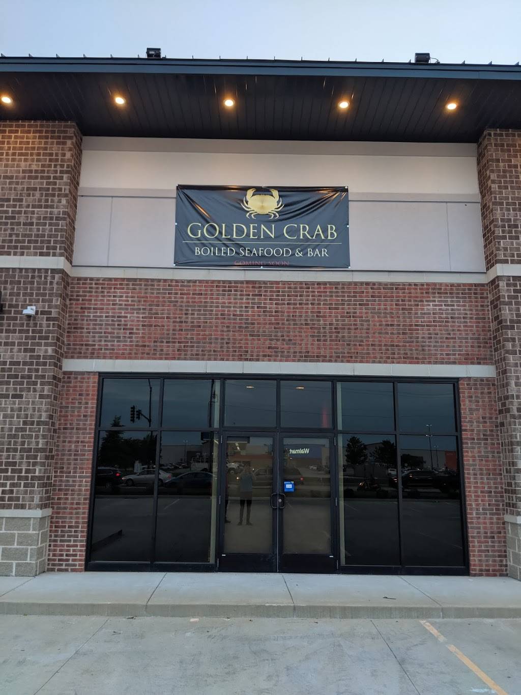 Golden Crab - Boiled Seafood & Bar | restaurant | 902 Meijer Dr, Champaign, IL 61822, USA | 2172816888 OR +1 217-281-6888