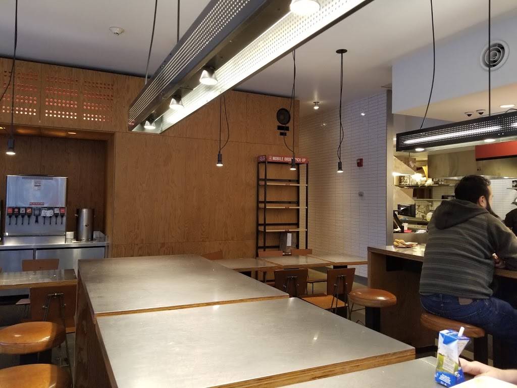 Chipotle Mexican Grill | restaurant | 301 Great Rd, Bedford, MA 01730, USA | 7812710219 OR +1 781-271-0219