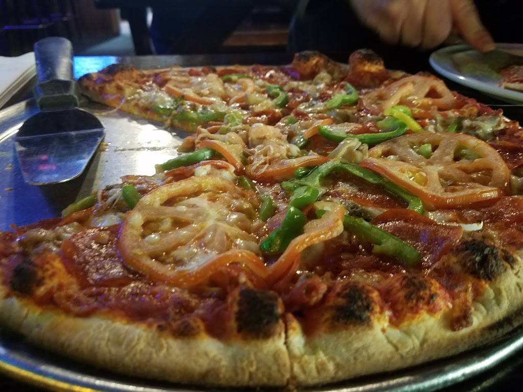 Tamarack Pizza | restaurant | 412 E Wisconsin St, Portage, WI 53901, USA | 6087426424 OR +1 608-742-6424