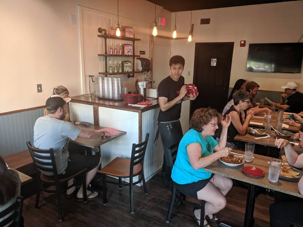 Smack Noodle | restaurant | 45 Main St, Maynard, MA 01754, USA | 9782524665 OR +1 978-252-4665