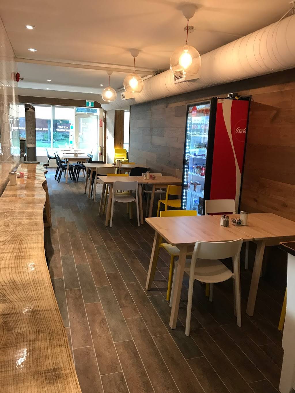 The Whistle Stop diner | restaurant | 77 Mill street East, ON-7, Acton, ON L7J 1H5, Canada | 5199299590 OR +1 519-929-9590