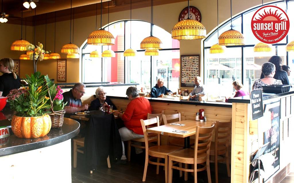 Sunset Grill | restaurant | 3-515 Riddell Rd, Orangeville, ON L9W 6X2, Canada | 5199408282 OR +1 519-940-8282