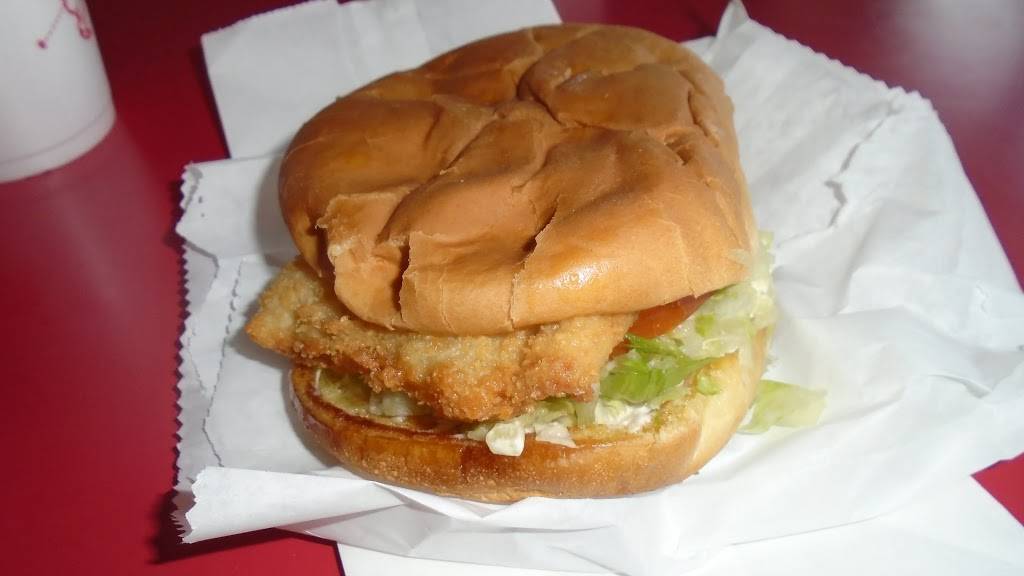 Lucky Wishbone | restaurant | 2712 E 22nd St, Tucson, AZ 85713, USA | 5203270911 OR +1 520-327-0911