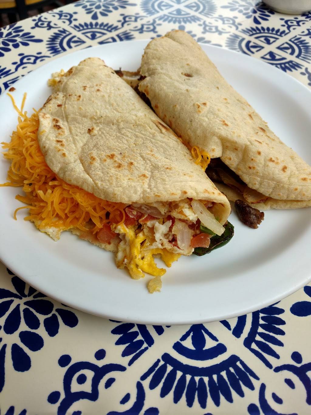 Carmelitas | restaurant | 2218 Broadway St, San Antonio, TX 78215, USA | 2102245540 OR +1 210-224-5540