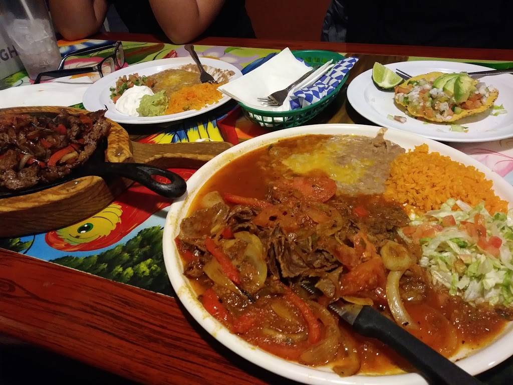 Puerto Vallarta Mexican Restaurant | restaurant | 35 Federal Blvd, Denver, CO 80219, USA | 3039363694 OR +1 303-936-3694
