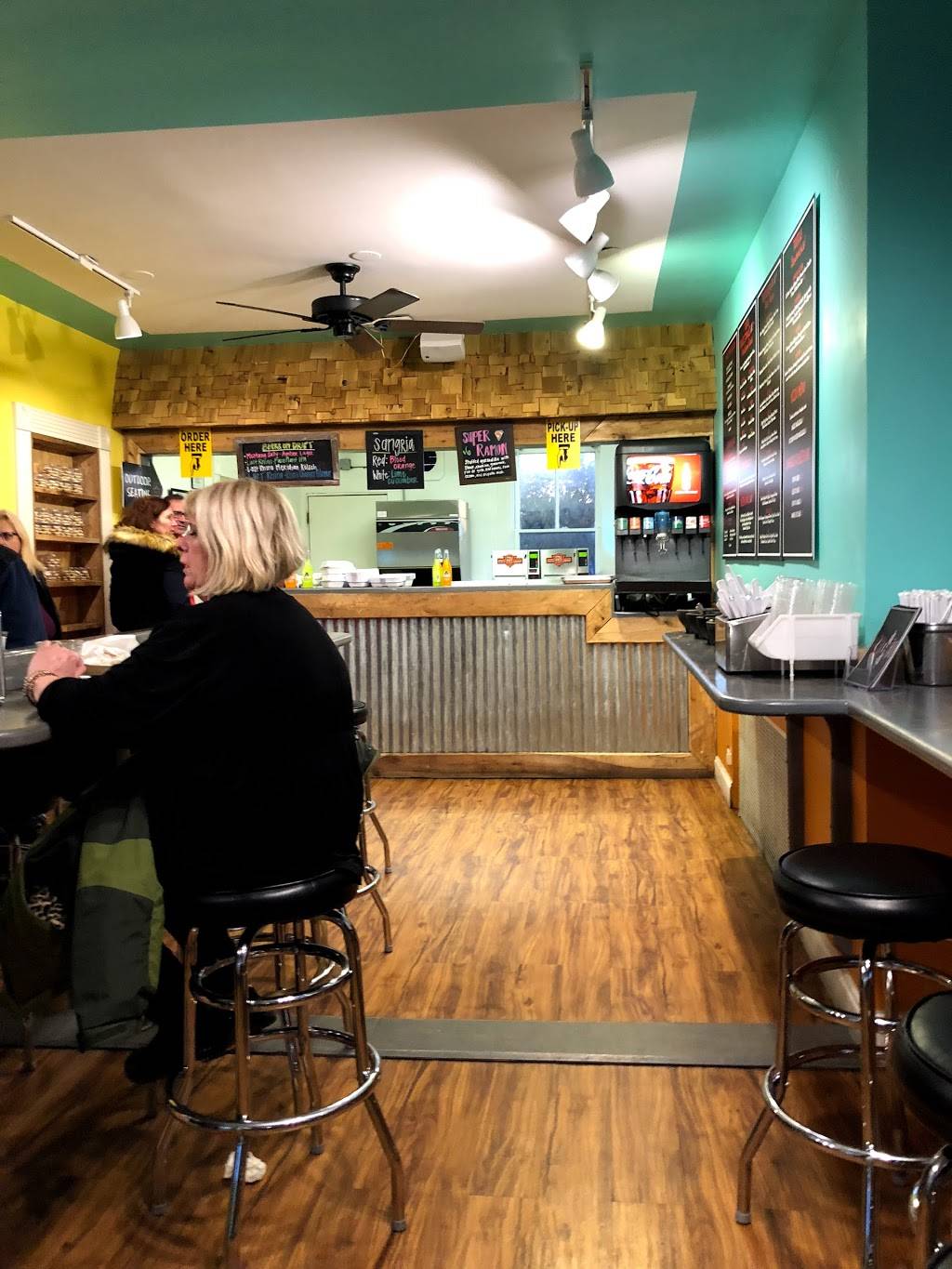 Señor Ramon Taqueria | restaurant | 15 Loudoun St SE, Leesburg, VA 20175, USA | 5714428436 OR +1 571-442-8436