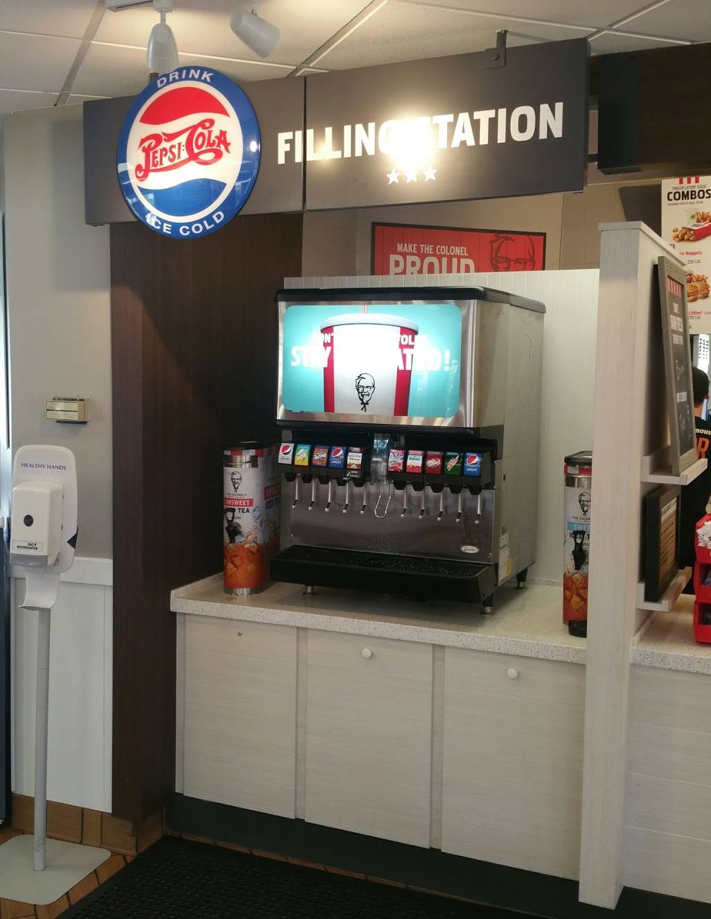 KFC | restaurant | 43 Walters Place, House Springs, MO 63051, USA | 6366710573 OR +1 636-671-0573