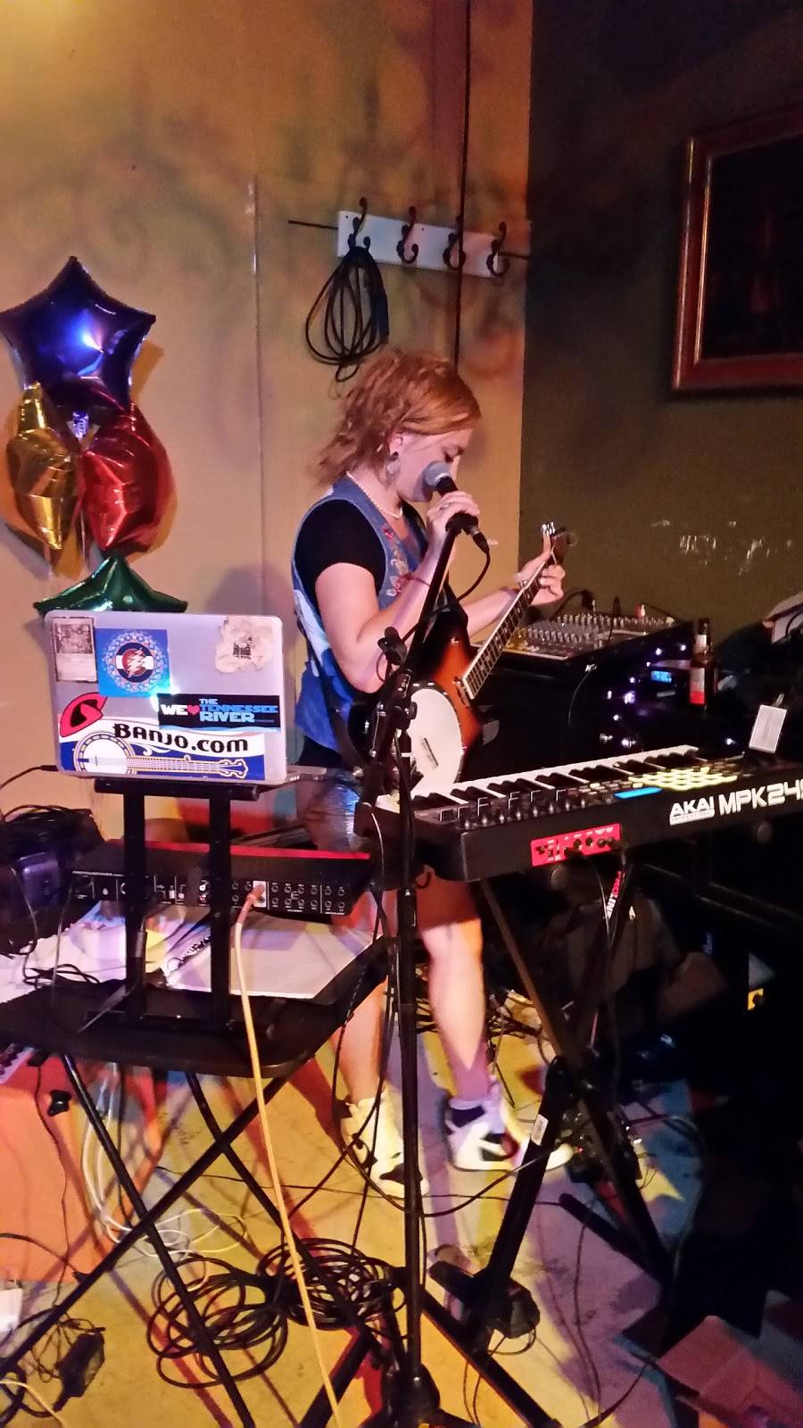 J&Os Cantina | restaurant | 1014 S Presa St, San Antonio, TX 78210, USA | 2109435009 OR +1 210-943-5009