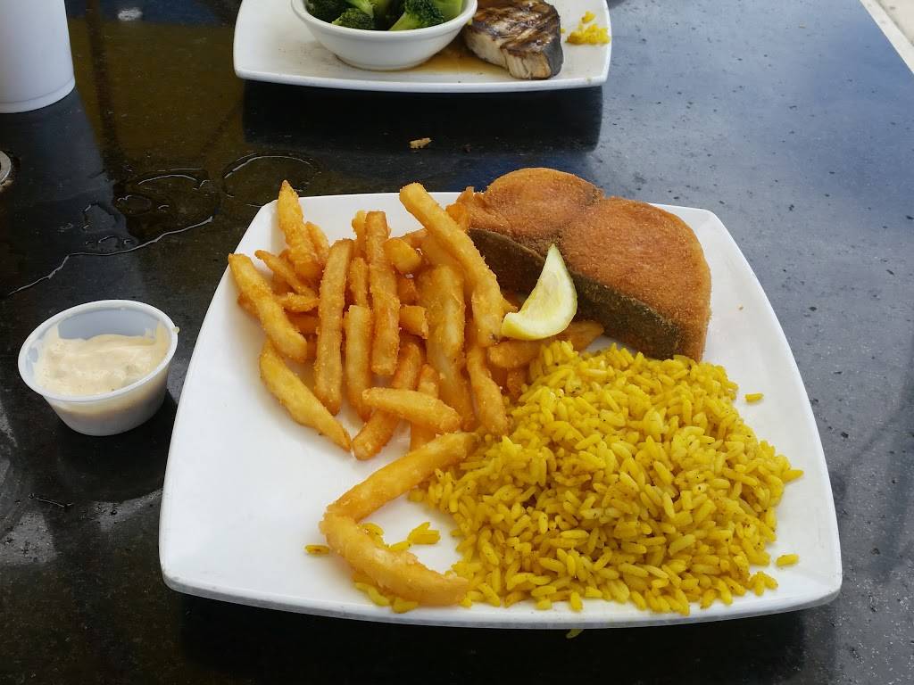 Black Point Ocean Grill | restaurant | 24775 SW 87th Ave, Cutler Bay, FL 33190, USA | 3052583918 OR +1 305-258-3918