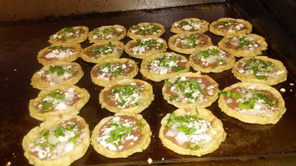 Crazy Cow Steak & Pizza | restaurant | 996 Woodlane Rd, Edgewater Park, NJ 08010, USA | 6098359600 OR +1 609-835-9600