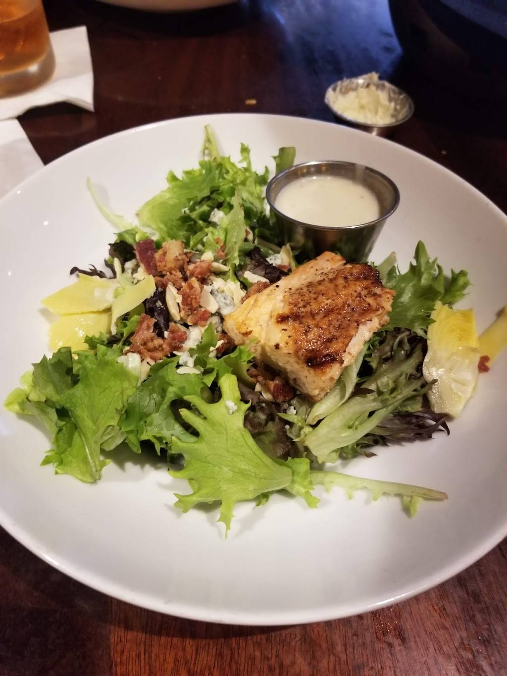 Salmon Daves Pacific Grille | restaurant | 19015 Old, Lake Rd, Rocky River, OH 44116, USA | 4403312739 OR +1 440-331-2739