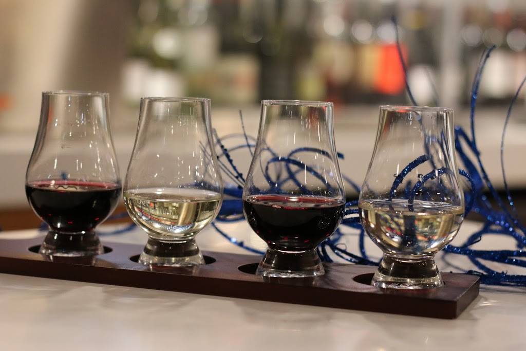 Vinifera Wine and Whiskey Bar | restaurant | 3236 State Rd Suite A, Cuyahoga Falls, OH 44223, USA | 2345710233 OR +1 234-571-0233