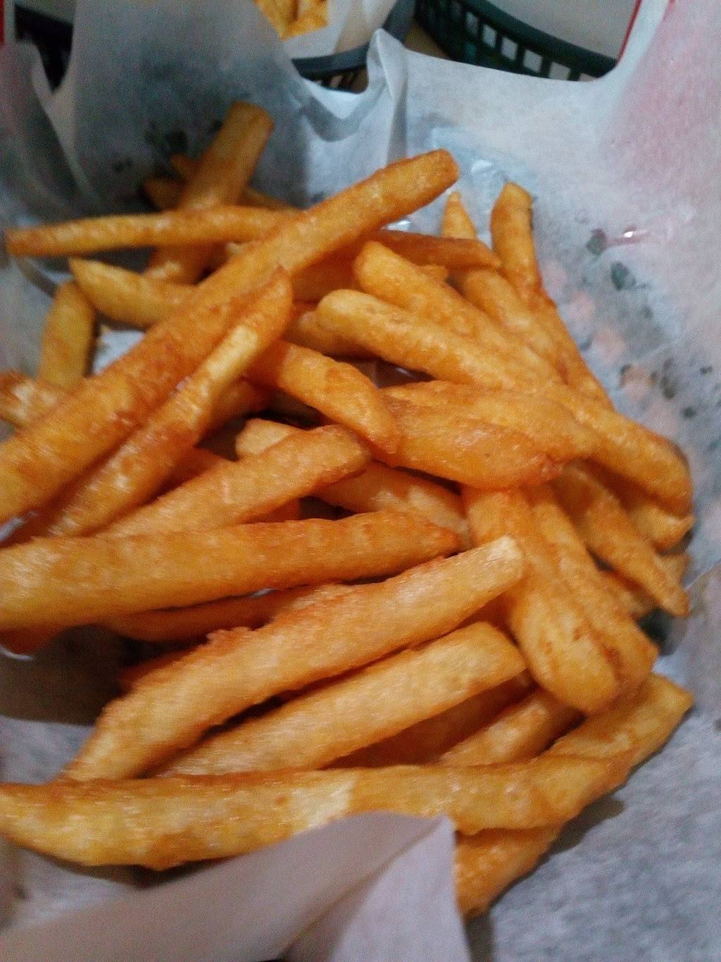 South River Pizza & Subs | restaurant | 58 Central Ave W, Edgewater, MD 21037, USA | 4109561160 OR +1 410-956-1160