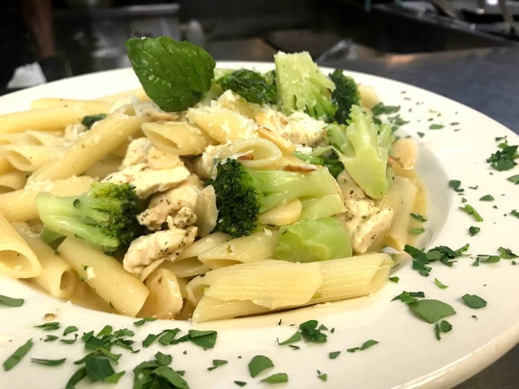 Bros Pizzeria & Bar | restaurant | 2535 E Bay Dr, Largo, FL 33771, USA | 7275078870 OR +1 727-507-8870