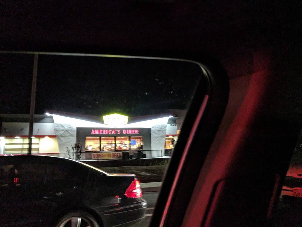 Dennys | restaurant | 36490 Winchester Rd, Murrieta, CA 92563, USA | 9512394484 OR +1 951-239-4484
