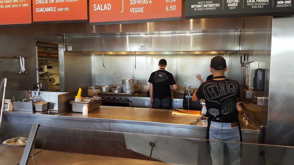 Chipotle Mexican Grill | restaurant | 11411 Bandera Rd Ste 101, San Antonio, TX 78250, USA | 2105202027 OR +1 210-520-2027