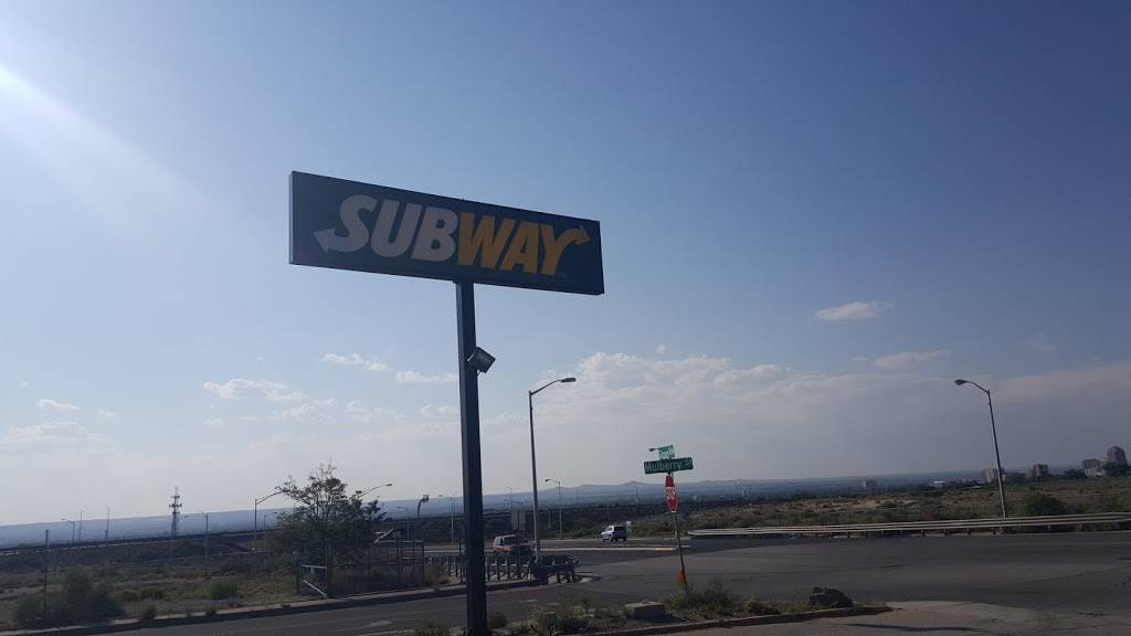 Subway | meal takeaway | 1306 Gibson Blvd SE, Albuquerque, NM 87106, USA | 5052430302 OR +1 505-243-0302