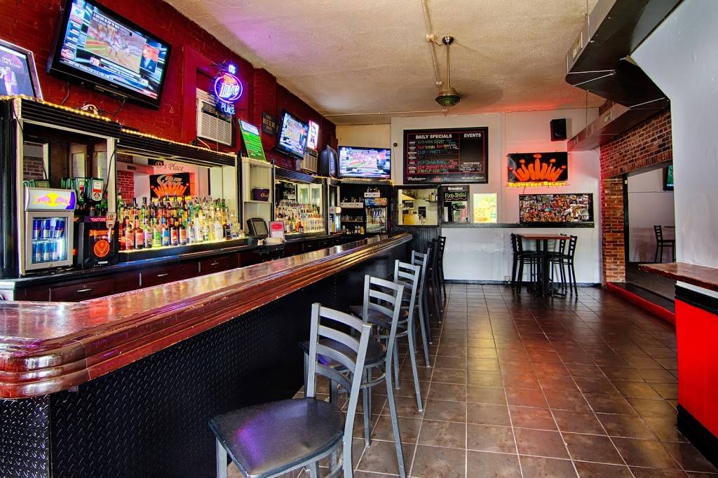 Ds Place | restaurant | 900 Barton St, St. Louis, MO 63104, USA | 3147731019 OR +1 314-773-1019