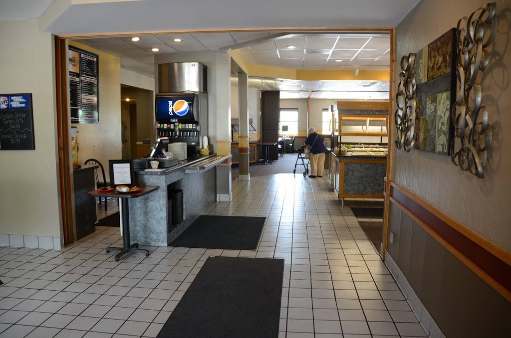 Maverick Steaks & Spirits | night club | 201 Ohren Dr, Litchfield, IL 62056, USA | 2173245614 OR +1 217-324-5614