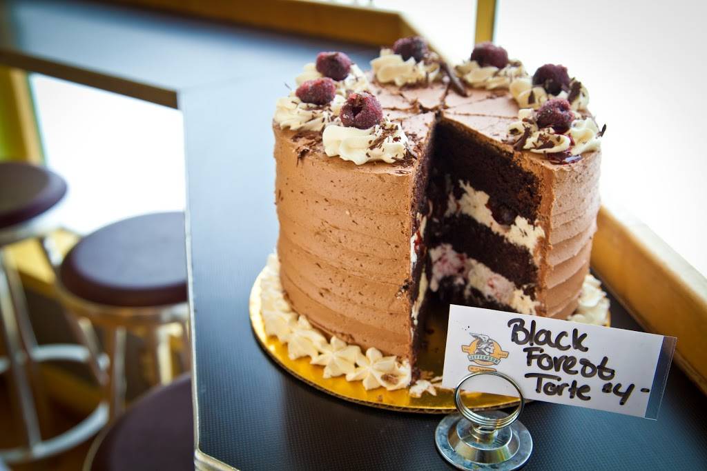 The Jefferson Market | cafe | 609 W Jefferson St, Ann Arbor, MI 48103, USA | 7346656666 OR +1 734-665-6666