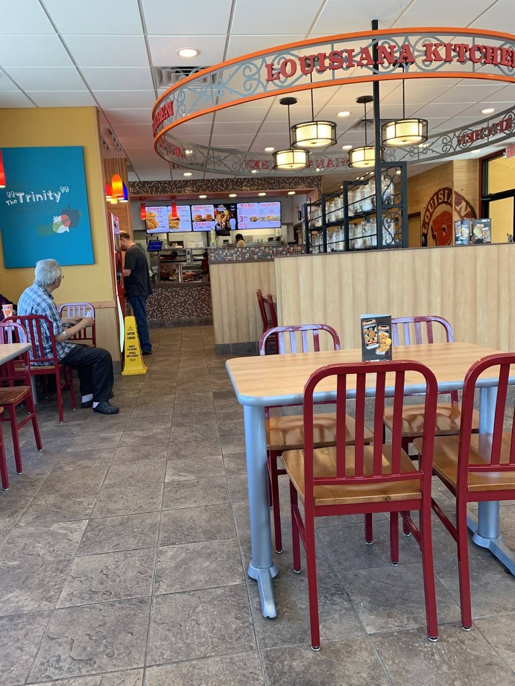 Popeyes Louisiana Kitchen | restaurant | 1430 Ernest W Barrett Pkwy NW, Kennesaw, GA 30152, USA | 4706891231 OR +1 470-689-1231