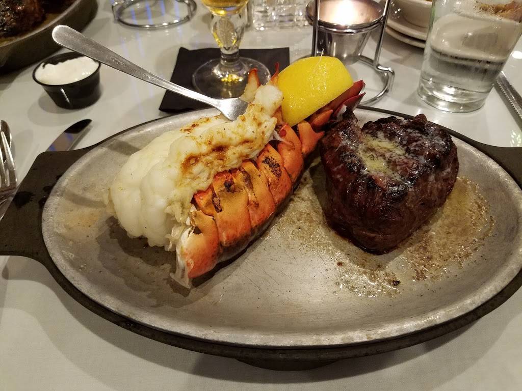 Nightingale Supper Club | night club | 1541 Egg Harbor Rd, Sturgeon Bay, WI 54235, USA | 9207435593 OR +1 920-743-5593