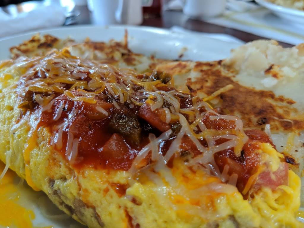 Diannas Deli & Restaurant | restaurant | 1332 W 117th St, Lakewood, OH 44107, USA | 2165219393 OR +1 216-521-9393