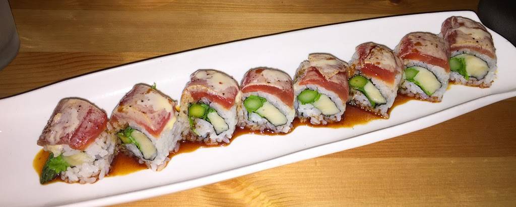 Street Restaurant | restaurant | 3407 Greystone Dr, Austin, TX 78731, USA | 5123829567 OR +1 512-382-9567