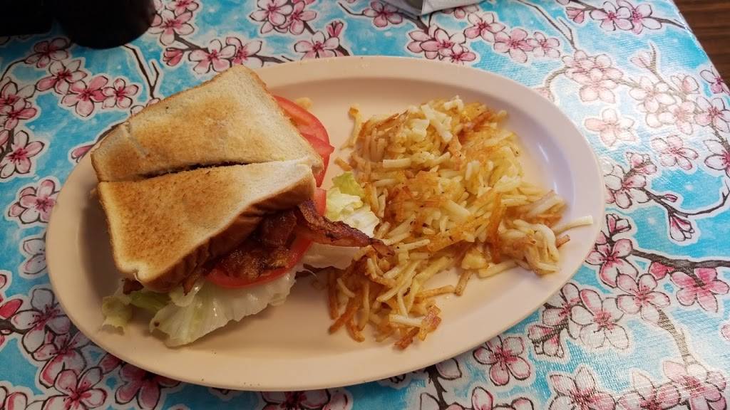 Shamrock Kitchen | cafe | 927 Senoia Rd #2066, Tyrone, GA 30290, USA | 7704872365 OR +1 770-487-2365