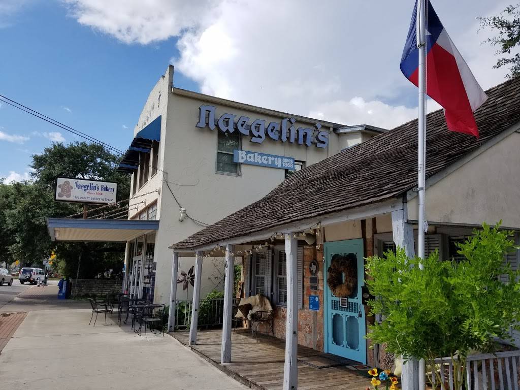 The Oyster Bar | restaurant | 203 S Seguin Ave, New Braunfels, TX 78130, USA | 8306277766 OR +1 830-627-7766