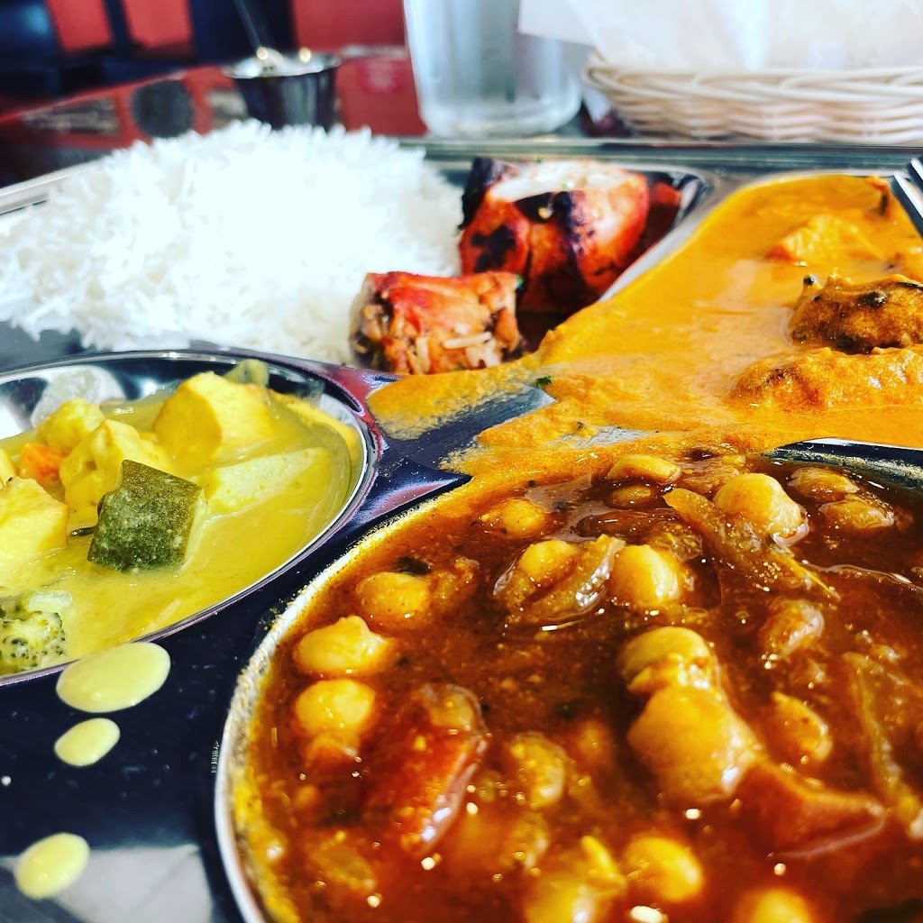 Bolly Twist | restaurant | 5563 SE Federal Hwy, Stuart, FL 34997, USA | 7722106793 OR +1 772-210-6793