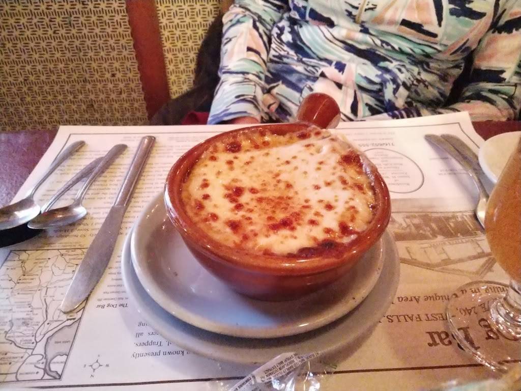The Dog Bar | restaurant | 1913 Davis Rd, West Falls, NY 14170, USA | 7166525550 OR +1 716-652-5550