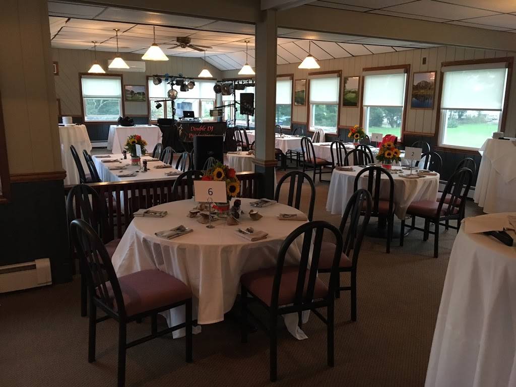 Winnapaug Country Club Restaurant | restaurant | 184 Shore Rd Suite 1, Westerly, RI 02891, USA | 4015969164 OR +1 401-596-9164