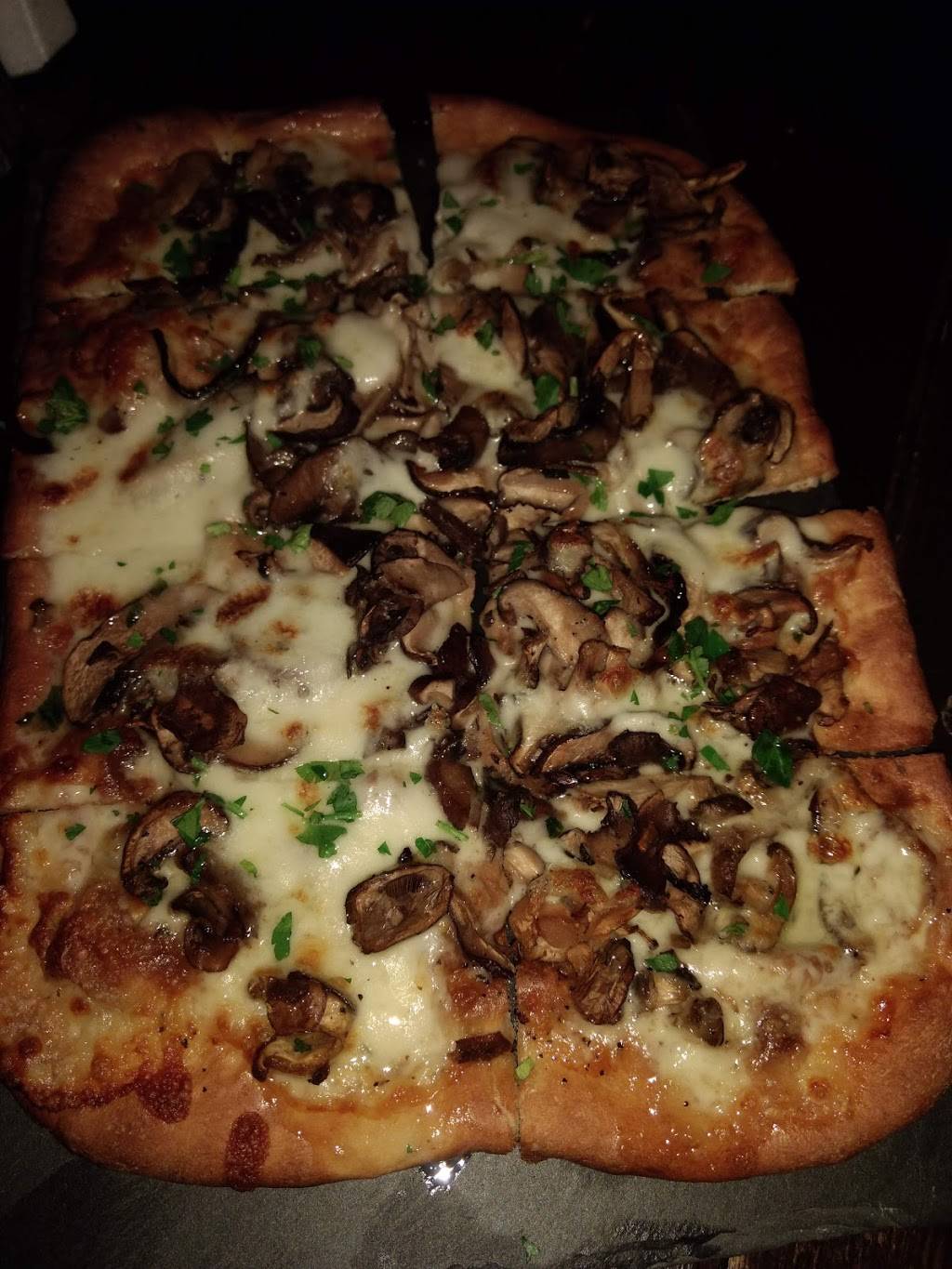 The Osteria at Camelot | restaurant | 901 Oak St, Columbus, OH 43205, USA | 6144418860 OR +1 614-441-8860