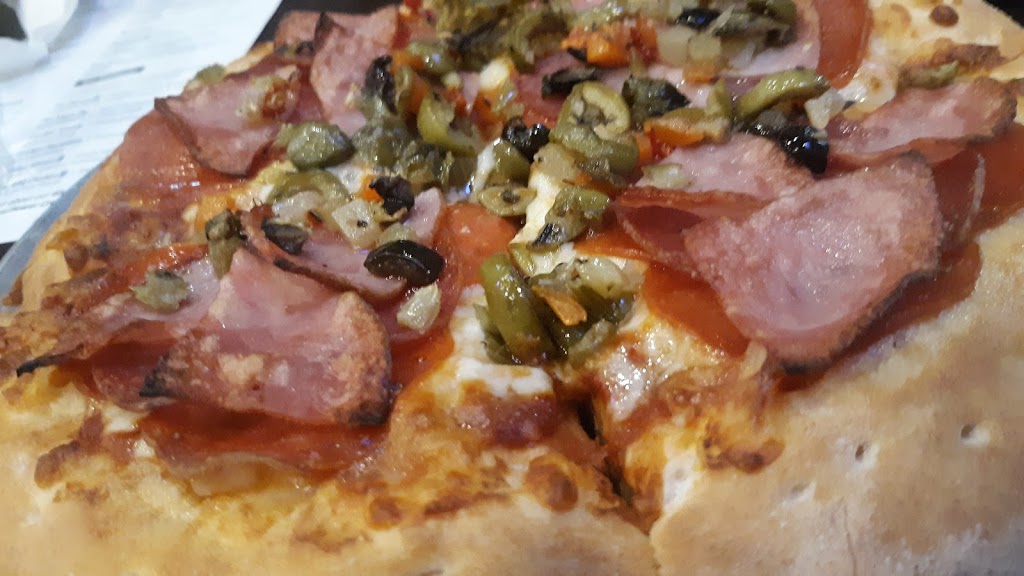 Rotolos Pizzeria | restaurant | 25755 Perdido Beach Blvd, Orange Beach, AL 36561, USA | 2519818895 OR +1 251-981-8895