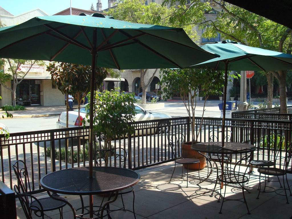 The Upper Crust Sandwich Shoppe | restaurant | 3573 Main St, Riverside, CA 92501, USA | 9517843149 OR +1 951-784-3149