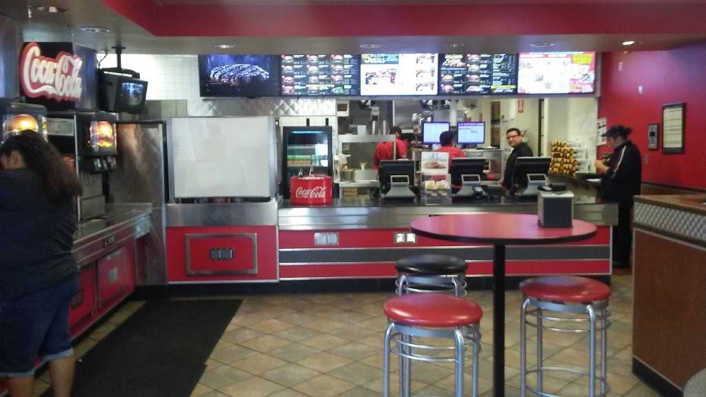 Carls Jr. | restaurant | 2920 N Bellflower Blvd, Long Beach, CA 90815, USA | 5624211050 OR +1 562-421-1050