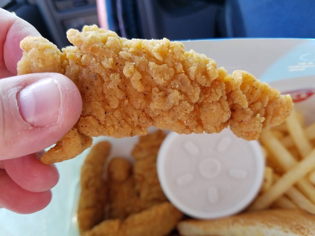 Dairy Queen Grill & Chill | restaurant | 3248 N Rock Rd, Wichita, KS 67226, USA | 3166364563 OR +1 316-636-4563