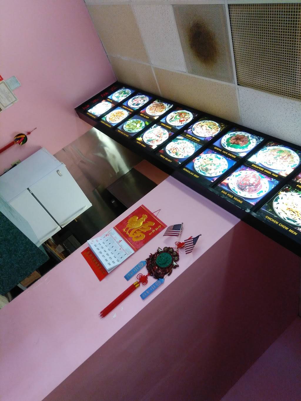 China King | restaurant | 506 Green Park Ave, Colona, IL 61241, USA | 3097922288 OR +1 309-792-2288