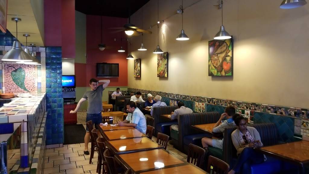 Una Mas | restaurant | 4512, 683 Santa Cruz Ave, Menlo Park, CA 94025, USA | 6508531200 OR +1 650-853-1200