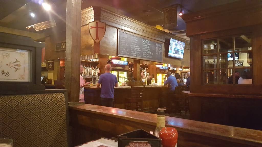 Sherlocks Baker St. Pub | restaurant | 5100 Belt Line Rd, Dallas, TX 75254, USA | 9727266100 OR +1 972-726-6100