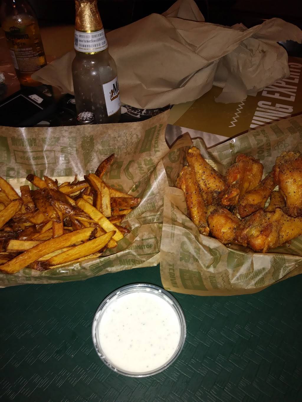 Wingstop | restaurant | 1912 E Belt Line Rd, Carrollton, TX 75006, USA | 2143908600 OR +1 214-390-8600