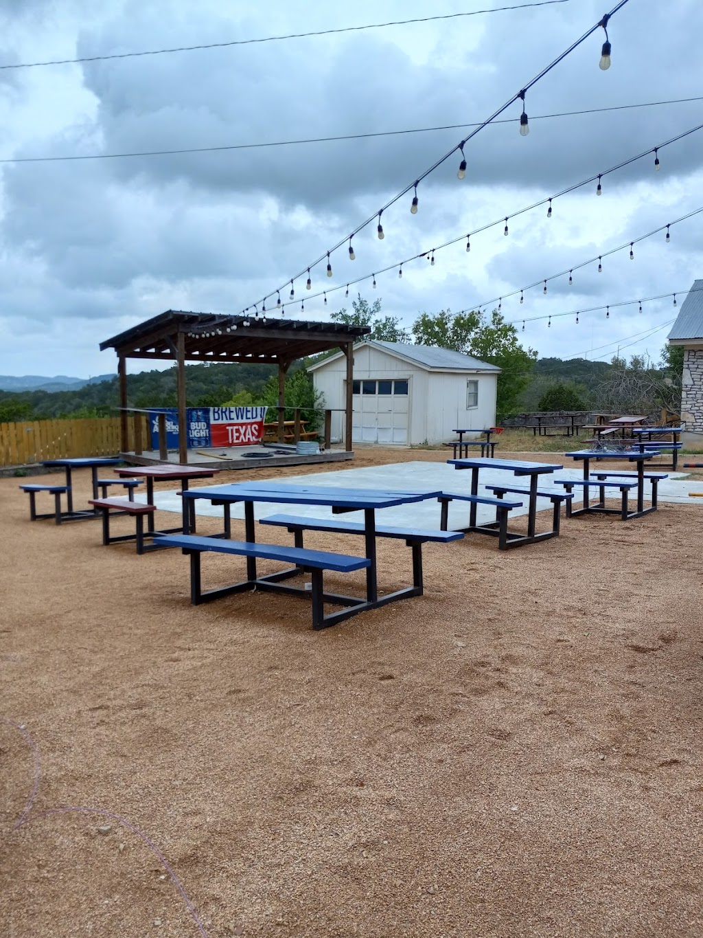 Medina DamN Bar | restaurant | 7794 Co Rd 271, Mico, TX 78056, USA | 2109659201 OR +1 210-965-9201