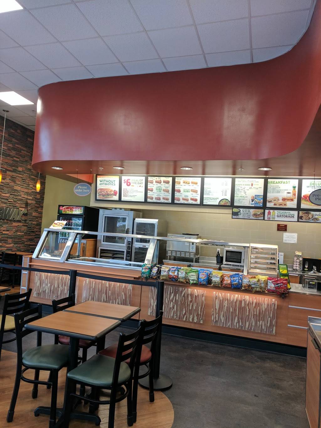 Subway | meal takeaway | 8757 Holman Rd NW Suite D, Seattle, WA 98117, USA | 2067890478 OR +1 206-789-0478