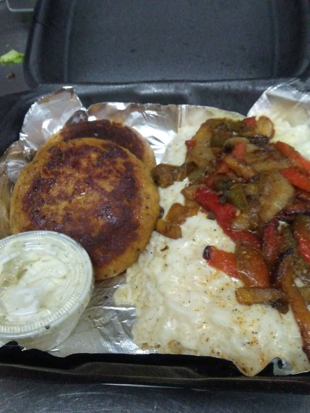 Choices Luxury Lounge | night club | 26159 Euclid Ave, Euclid, OH 44132, USA | 2162612211 OR +1 216-261-2211