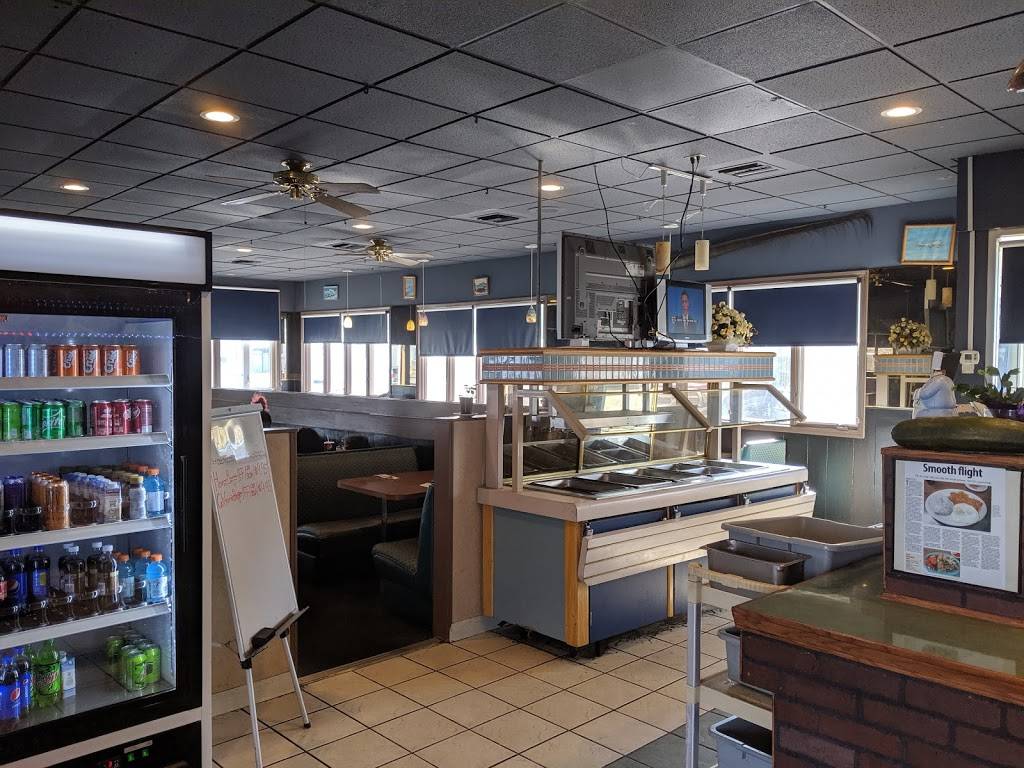 Fly In Restaurant | restaurant | 3853 Old International Airport Rd, Anchorage, AK 99502, USA | 9073333331 OR +1 907-333-3331