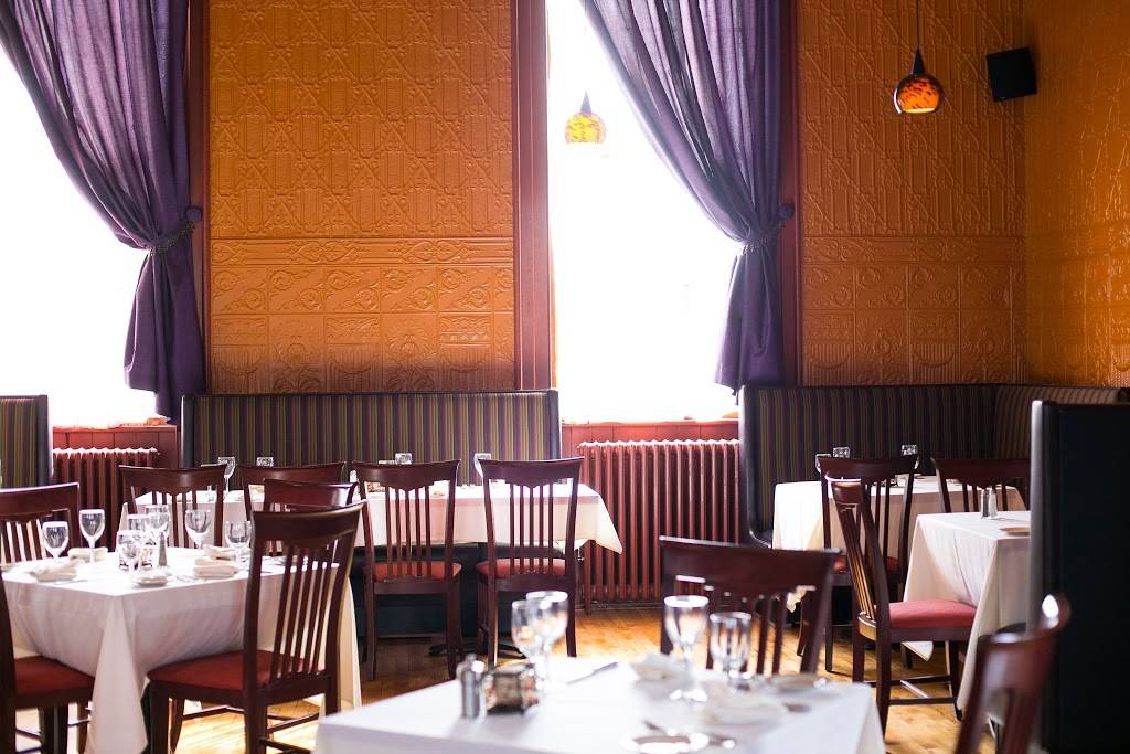 Blue Heron Restaurant | restaurant | 112 N Main St, Sunderland, MA 01375, USA | 4136652102 OR +1 413-665-2102