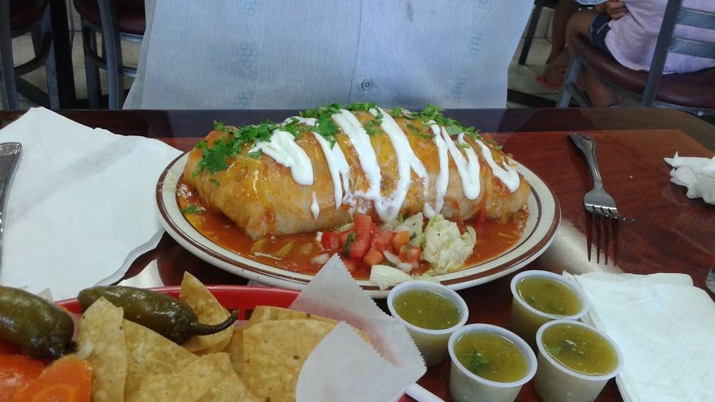 Rosas Kitchen | restaurant | 530 Hacienda Dr, Vista, CA 92081, USA | 7607264274 OR +1 760-726-4274