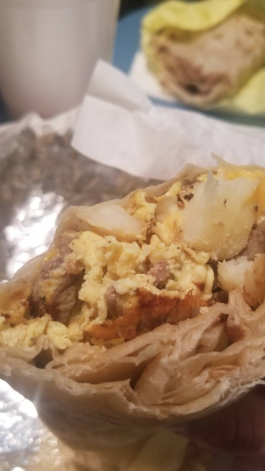 El Bronco Mexican Food | restaurant | 4171, Oceanside, CA 92056, USA | 7606430881 OR +1 760-643-0881