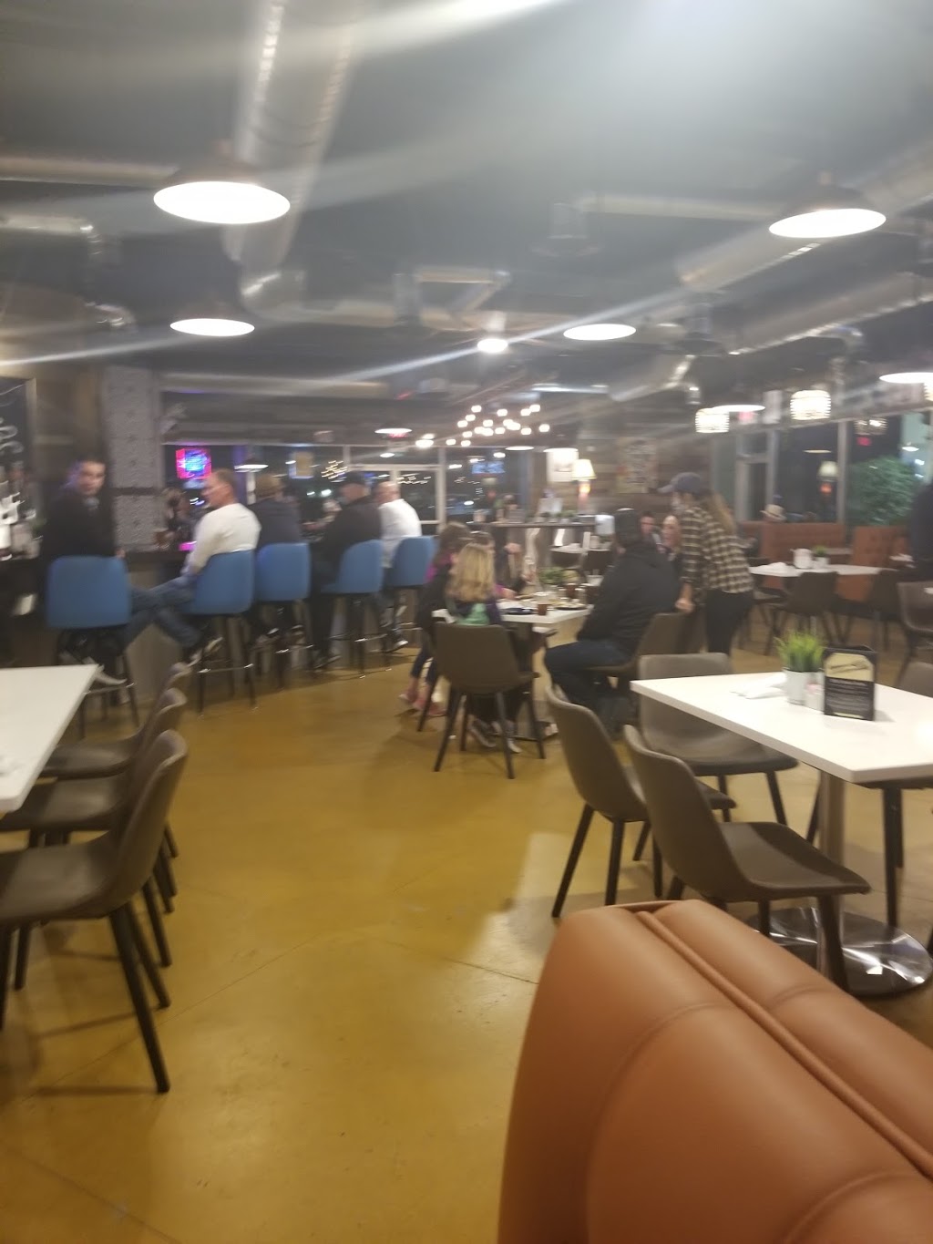 New Vintage Grill Truxtun | restaurant | 3320 Truxtun Ave Suite 150, Bakersfield, CA 93301, USA | 6618647029 OR +1 661-864-7029